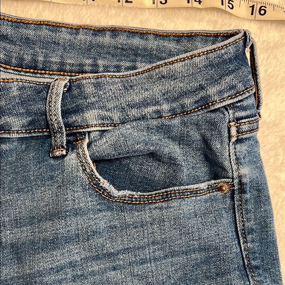 Old Navy Blue Jean Shorts with Vintage Fade - Picture 7 of 8